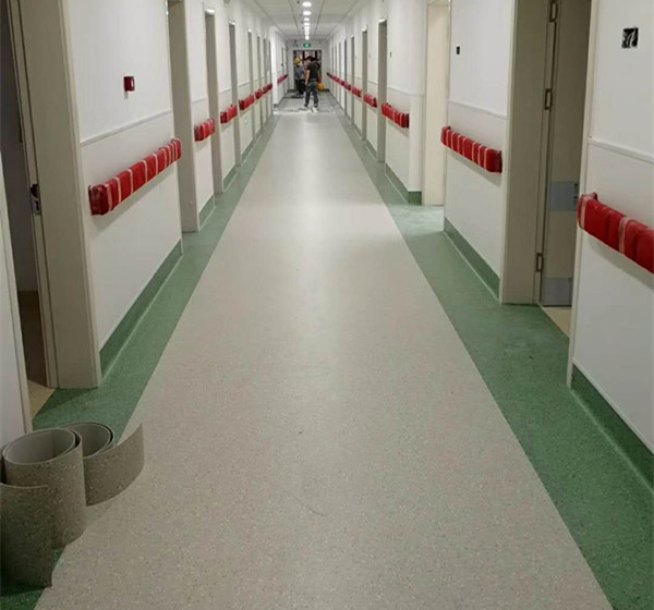 醫院橡膠地板無縫拼接效果杠杠的